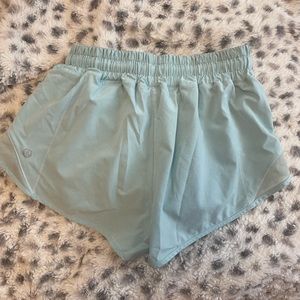 Lululemon Hotty Hot Short